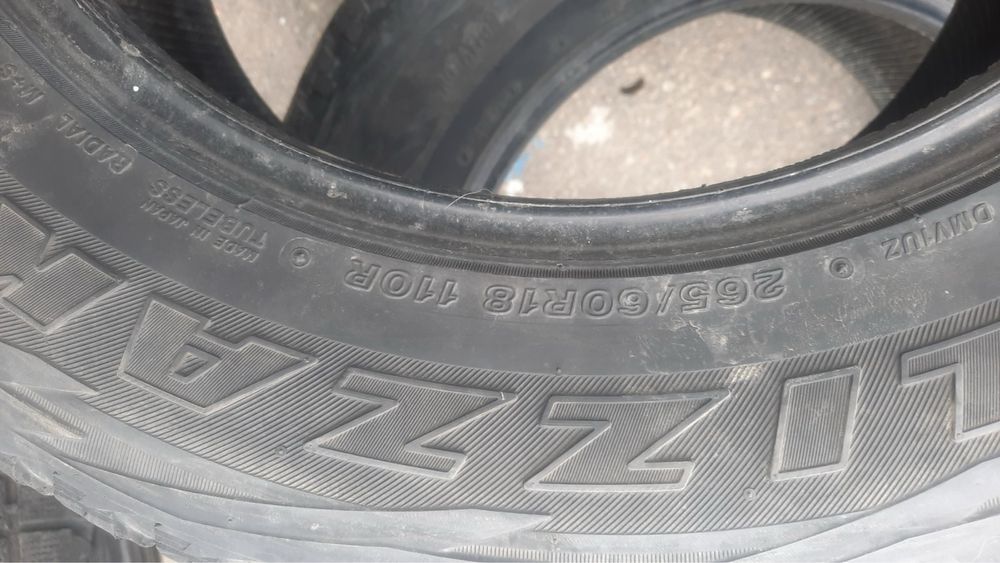 Продам шини б/у bridgestone 265/60R18 4.5-5мм профиль