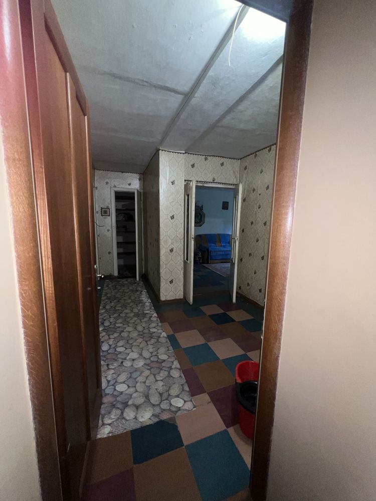 Продам 3 комн. квартиру в центре Партизанского, отличная инвестиция.
