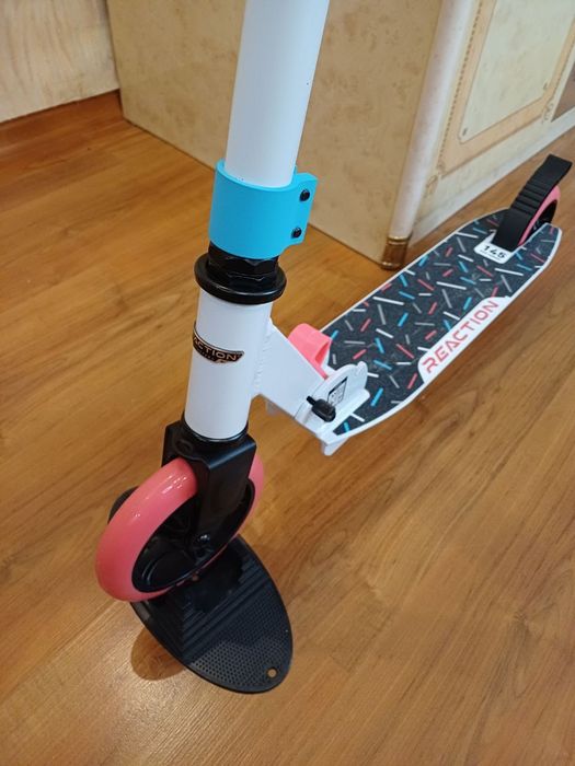 Самокат 2-х колісний REACTION Girl 145 мм мультиколір