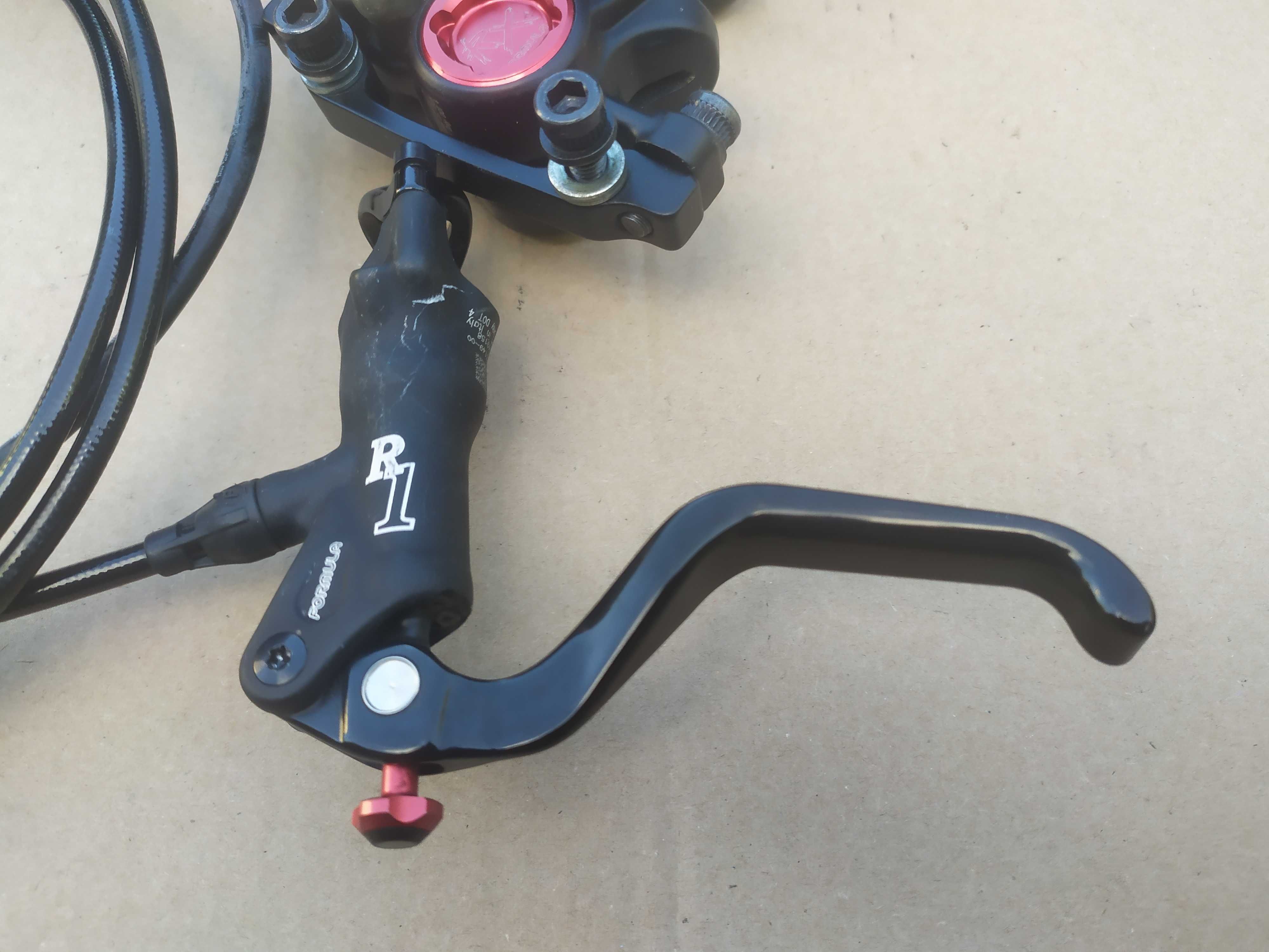 Hamulce Tarczowe Formula R1 / RX Komplet