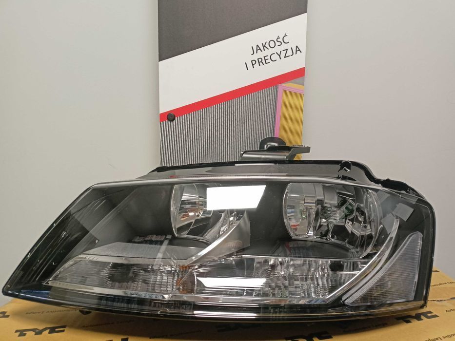 Audi A3 07.08-08.12 Lampa/Reflektor przód lewy /H7+H7