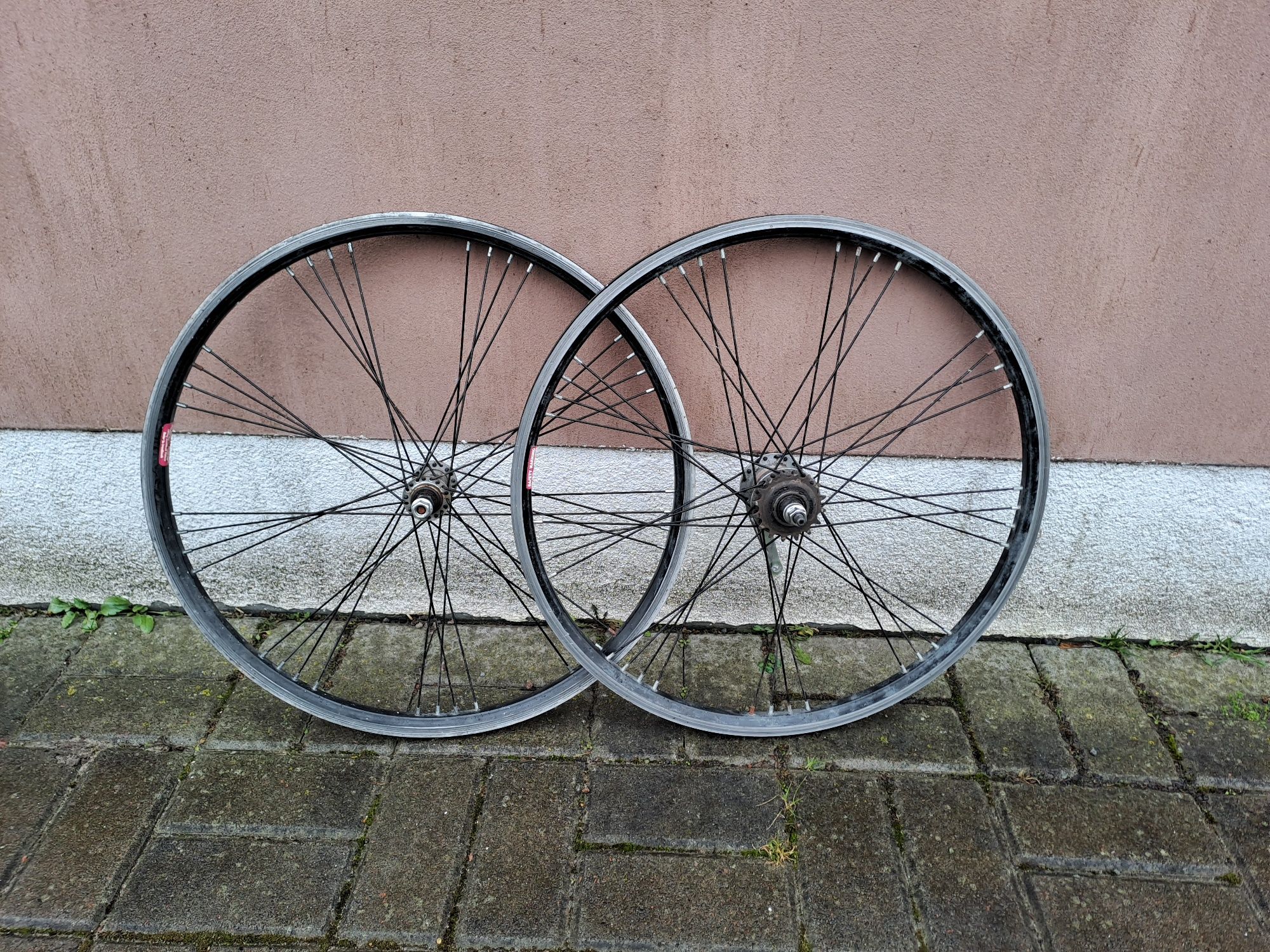Велосипедні колеса на 24"