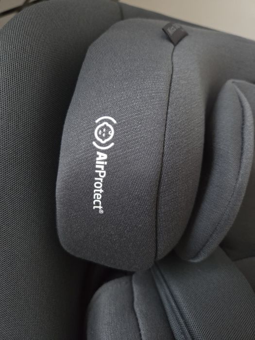 Fotelik samochodowy Maxi Cosi Mica 360 Pro, 0-18 kg.