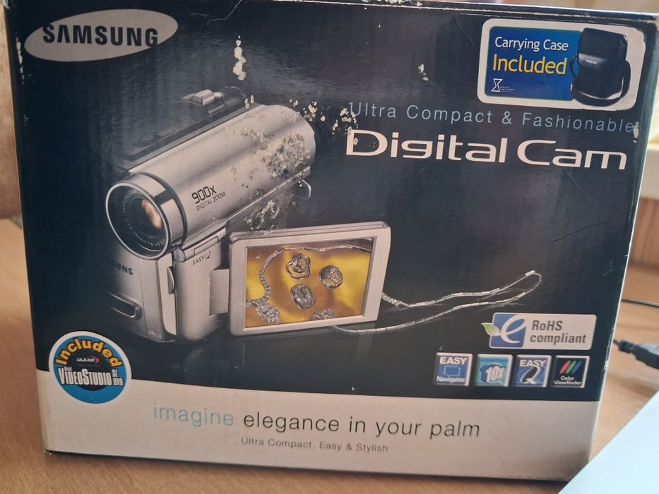 Видеокамера Samsung