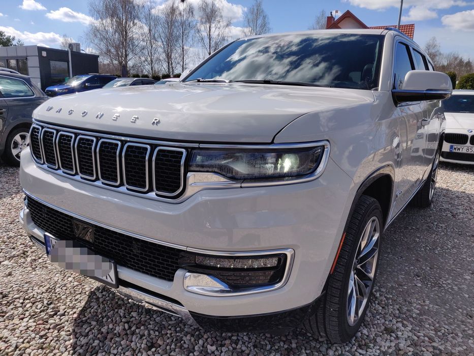 Jeep Wagoneer // 5.7// ETorque// 7 osobowy// Kamera// Panorama// Full LED// Hak//