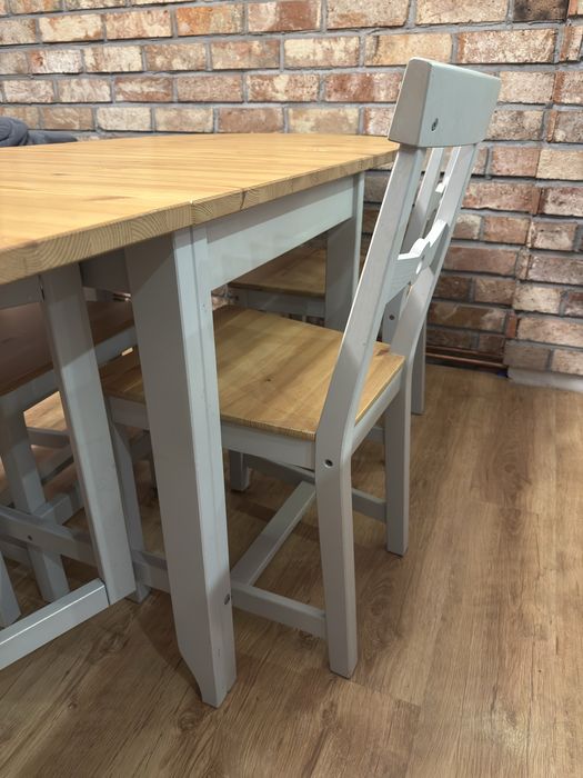 Stół drwniany rozkładany + 4 krzesła KOMPLET