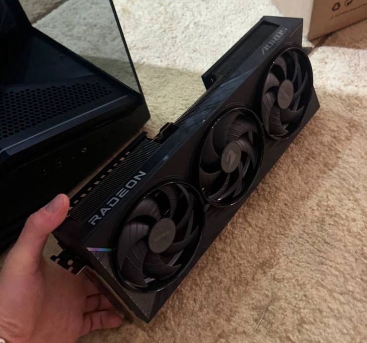 Видеокарта Gigabyte Radeon Rx 9070 Xt Aorus Elite 16 gb