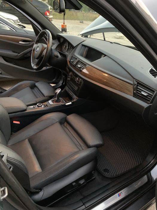 BMW X1 2012 (M пакет)