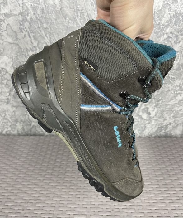 Lowa gore-tex ботинки 40 размер трекинговые серые