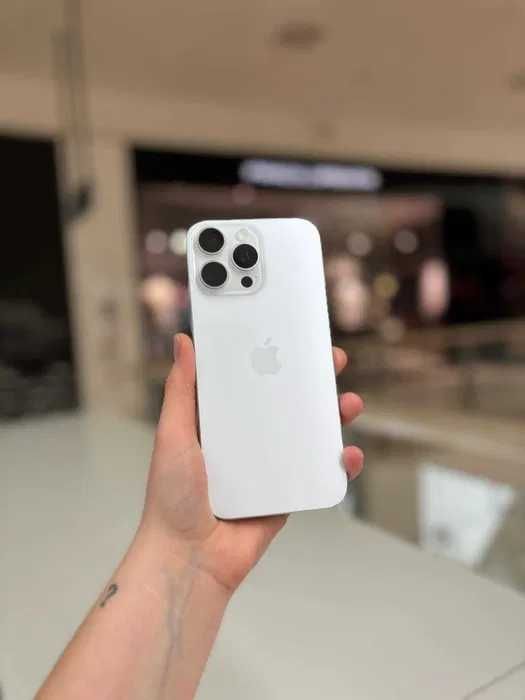 iPhone 16 Pro Max 256 GB White Titanium - jak nowy!