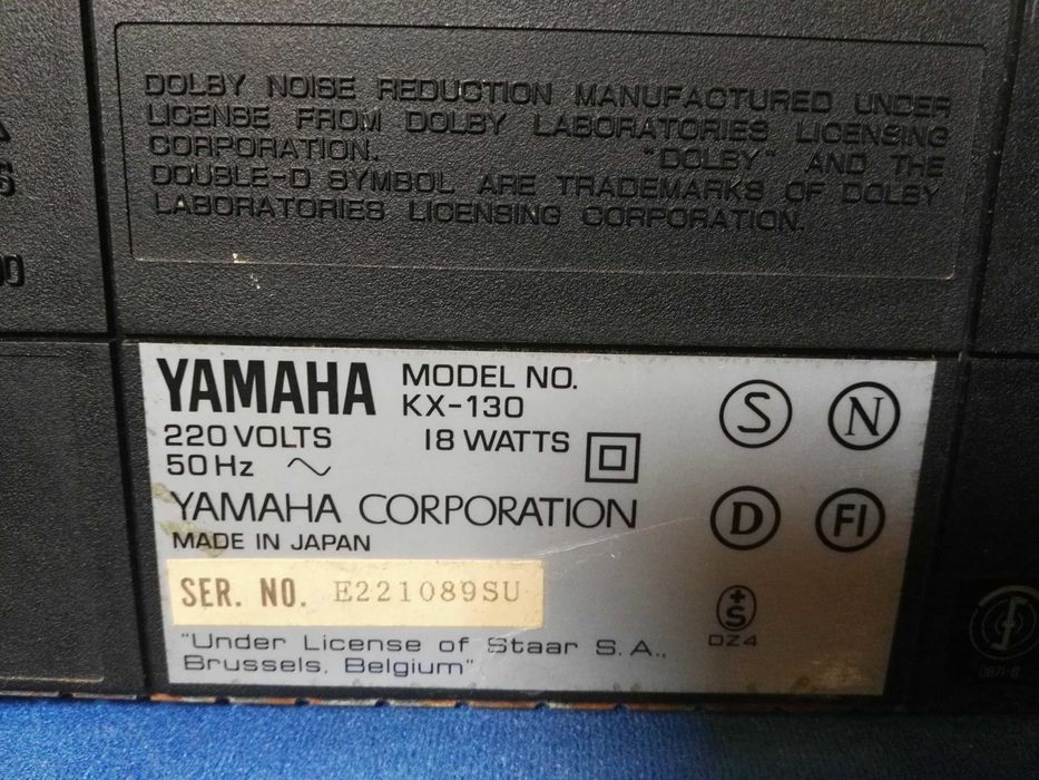 magnetofon Yamaha KX-130