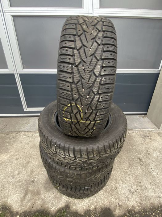 Opony zimowe Nokian Tyres 215/60 r16