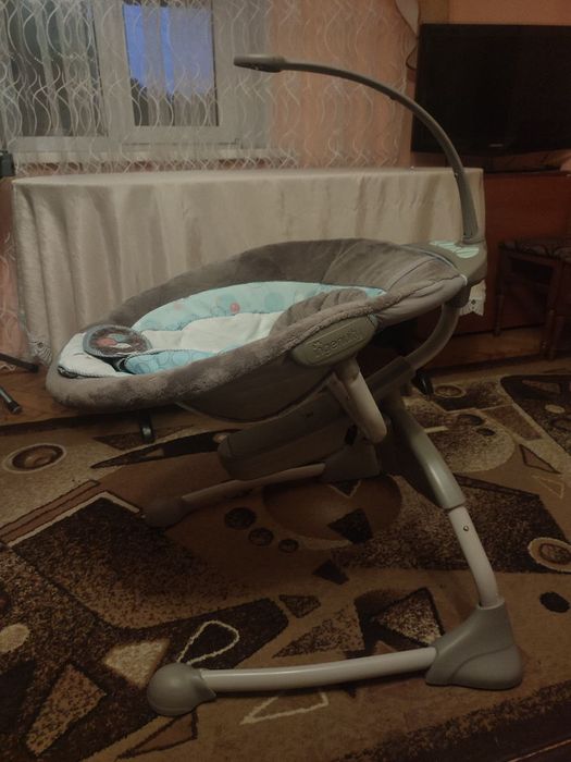 Заколисуючий центр
