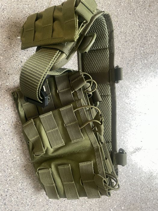 Pas taktyczny wojskowy z ladownica i worek zrzutowy