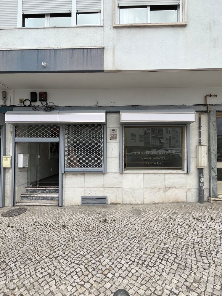 Sala para alugar dentro de um Centro de Estética