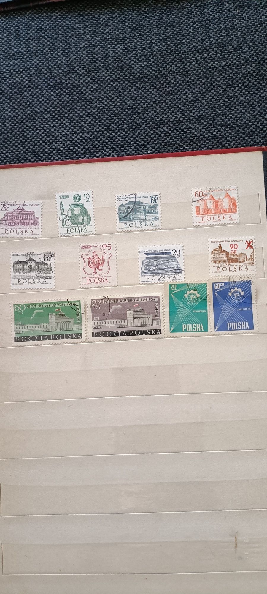 Znaczki pocztowe różne komplet