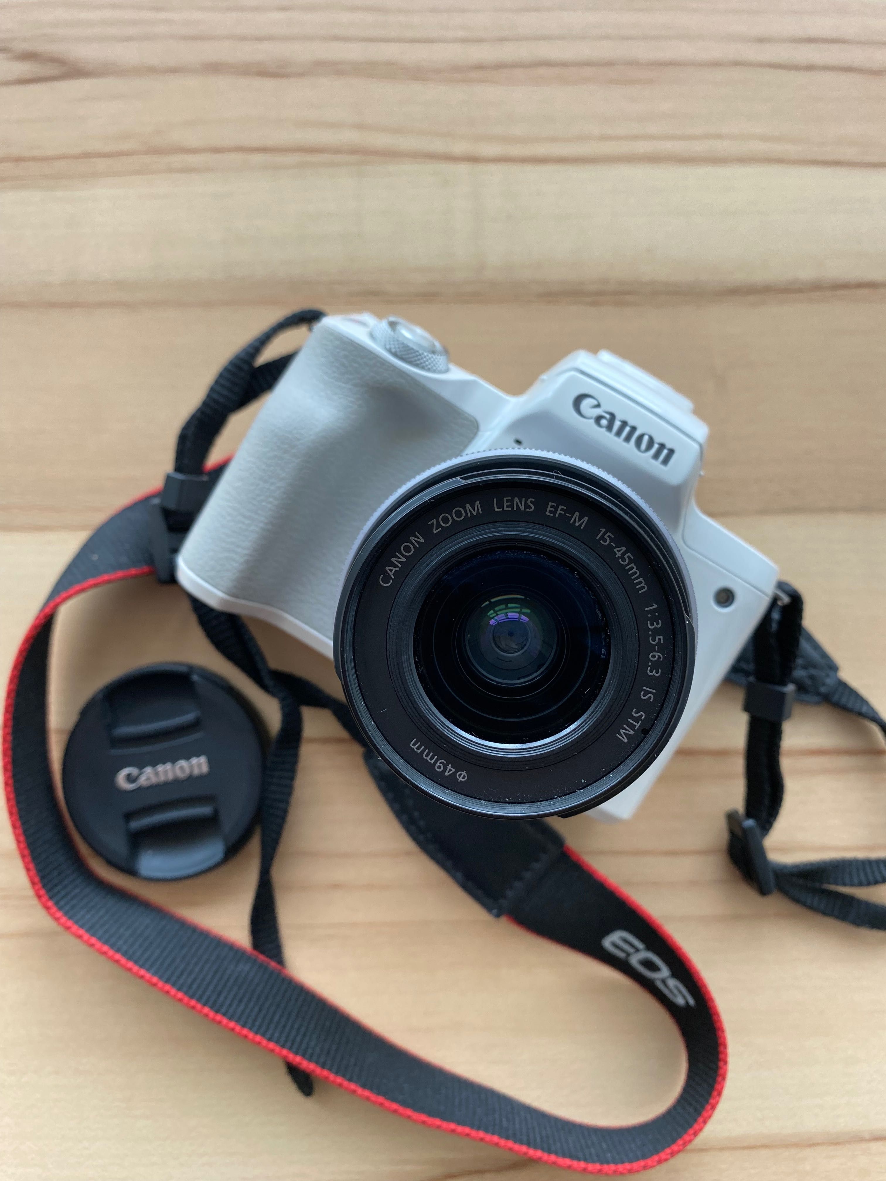 Canon EOS M50 kit (15-45 mm) White фотоапарат