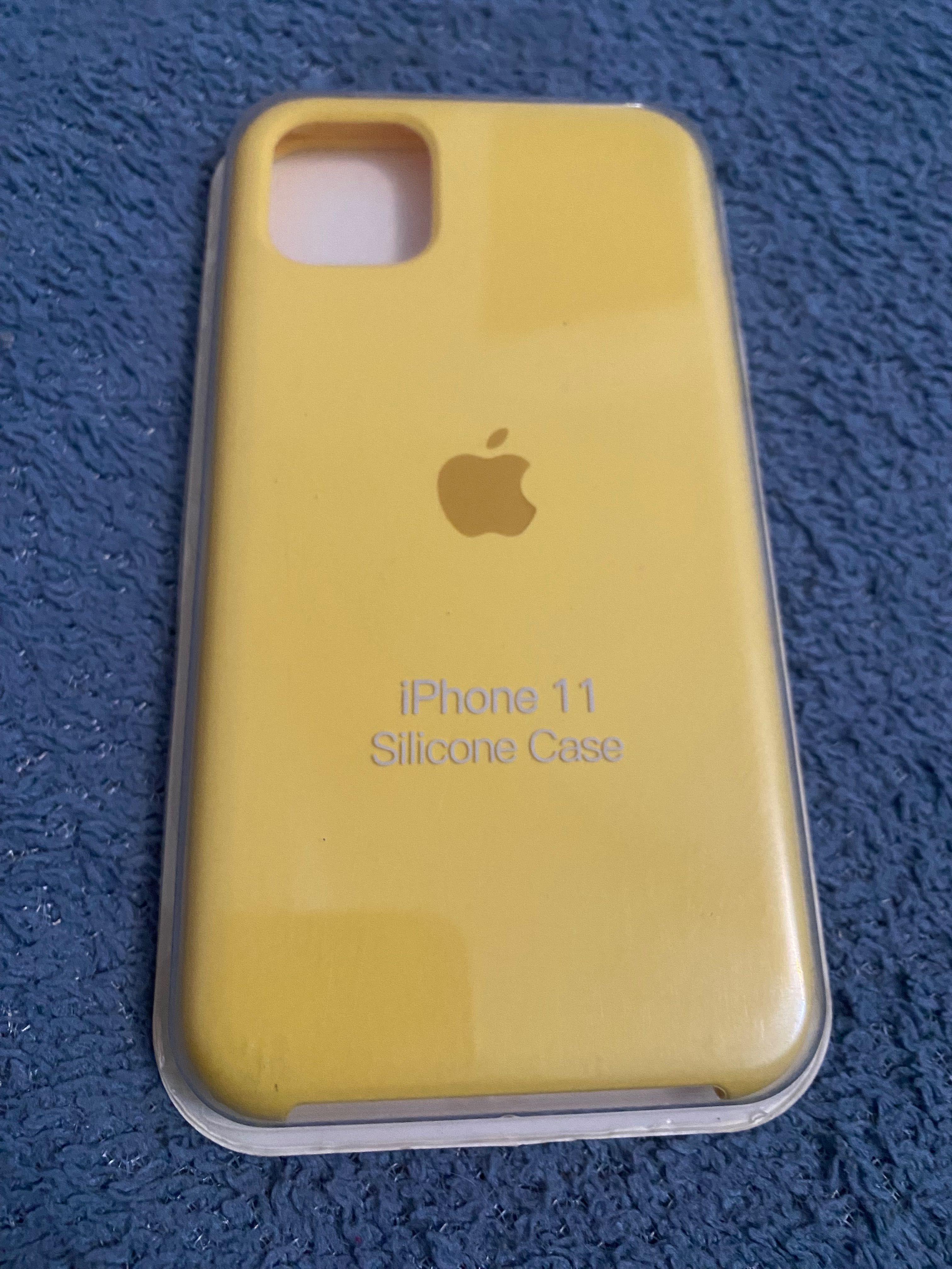 Чехол на IPhone 11