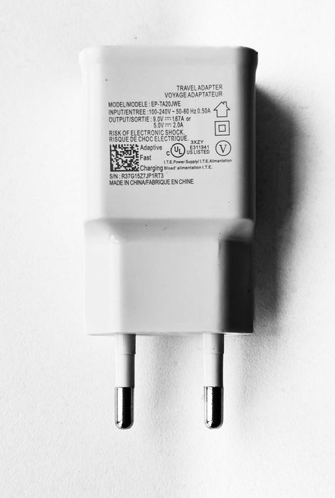 Carregador USB triplo 2.0A