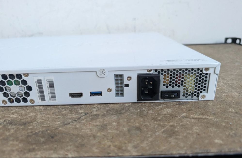 Міжмережевий екран / сервер Sophos XG 230 Rev.2 Firewall / Server