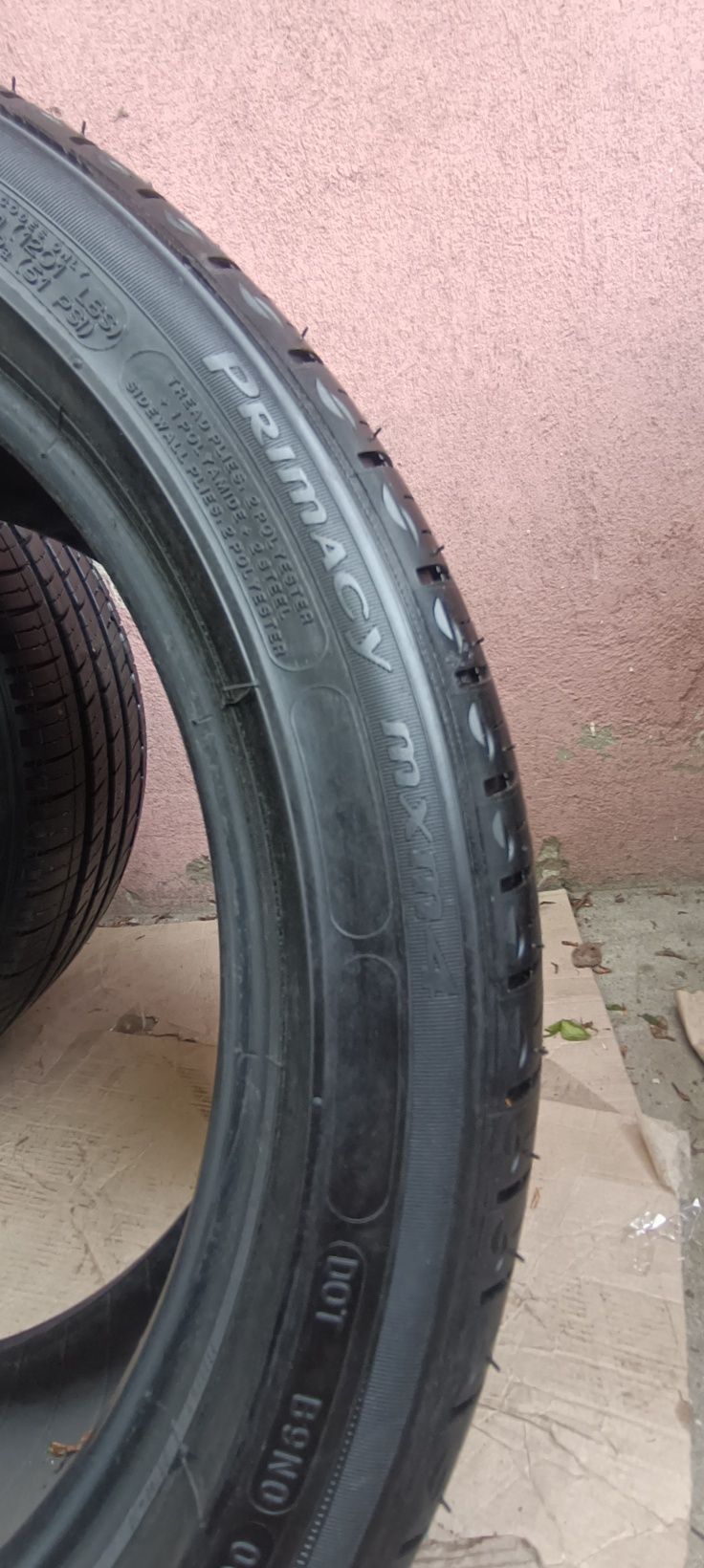 Шини 215 45 R17 Michelin Rpimacy mxm 4