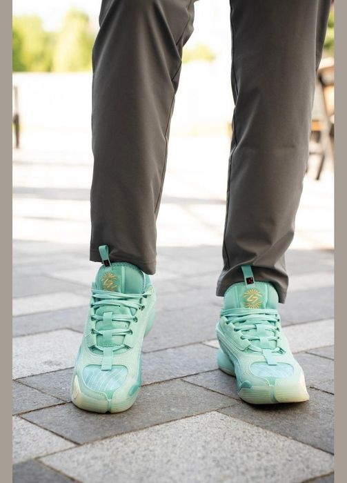 Баскетбольні кросівки Jordan Luka 2