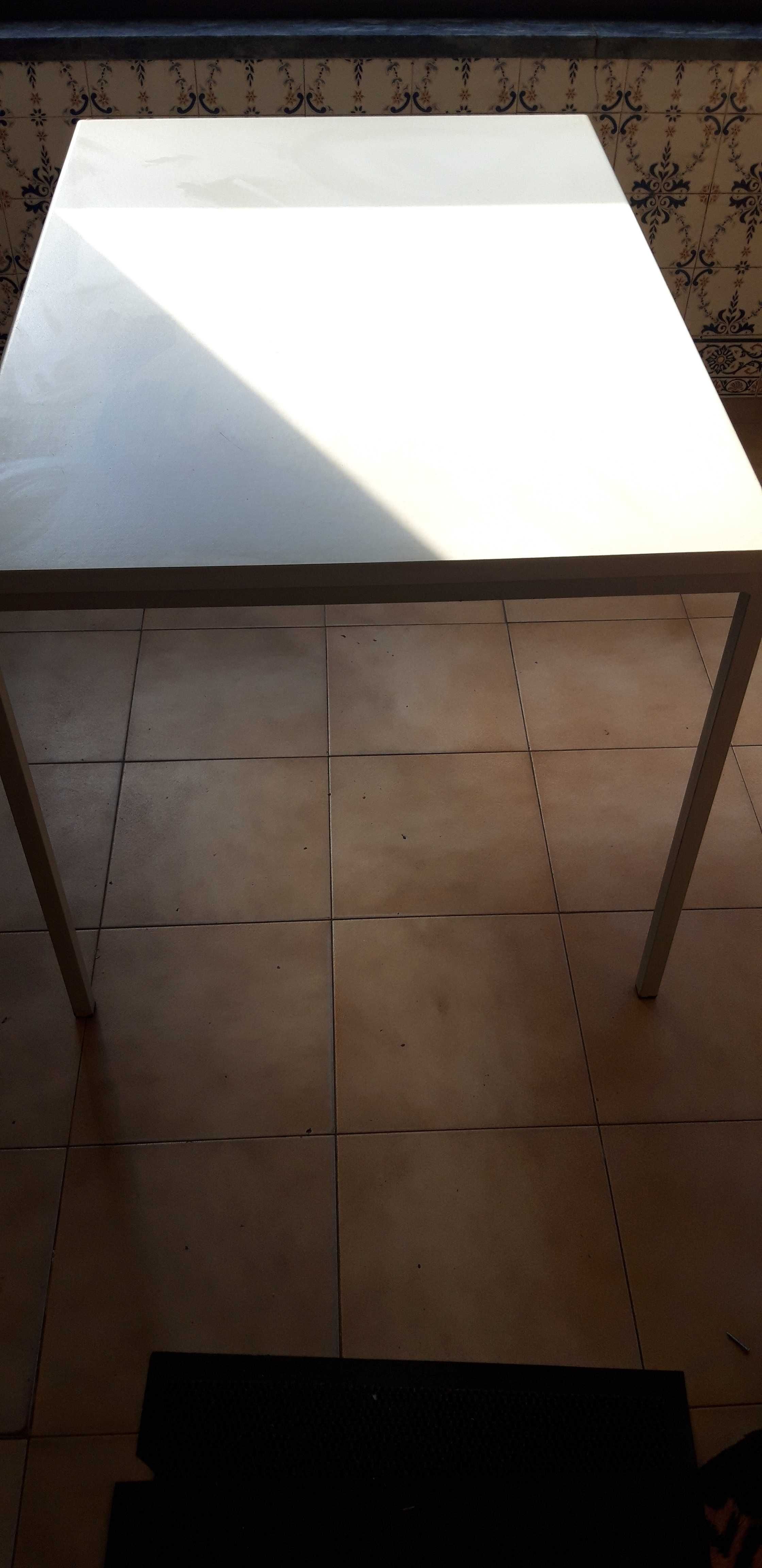 mesa de escritorio