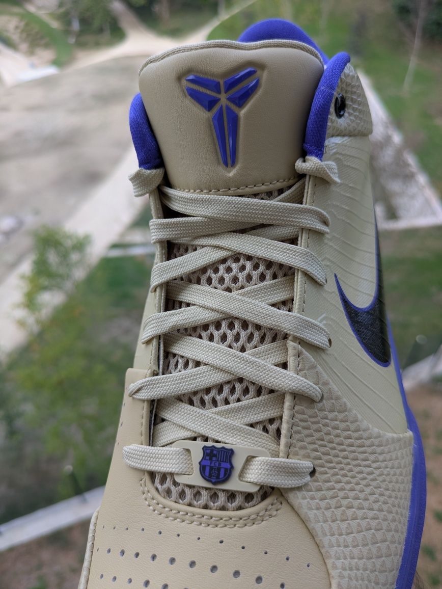 Kobe IV Protro Barcelona 45