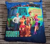Poszewka i poduszka na jaska 40x40cm motyw z bajki Scooby Doo