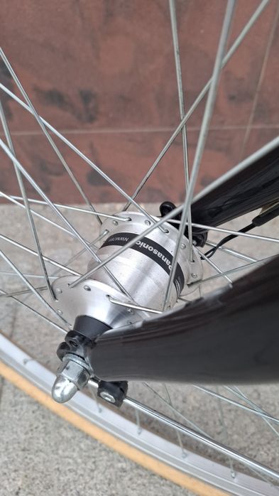 Rower miejski Alu  Damka koła 28 ,  Nexus 7 , Prądnica panasonic