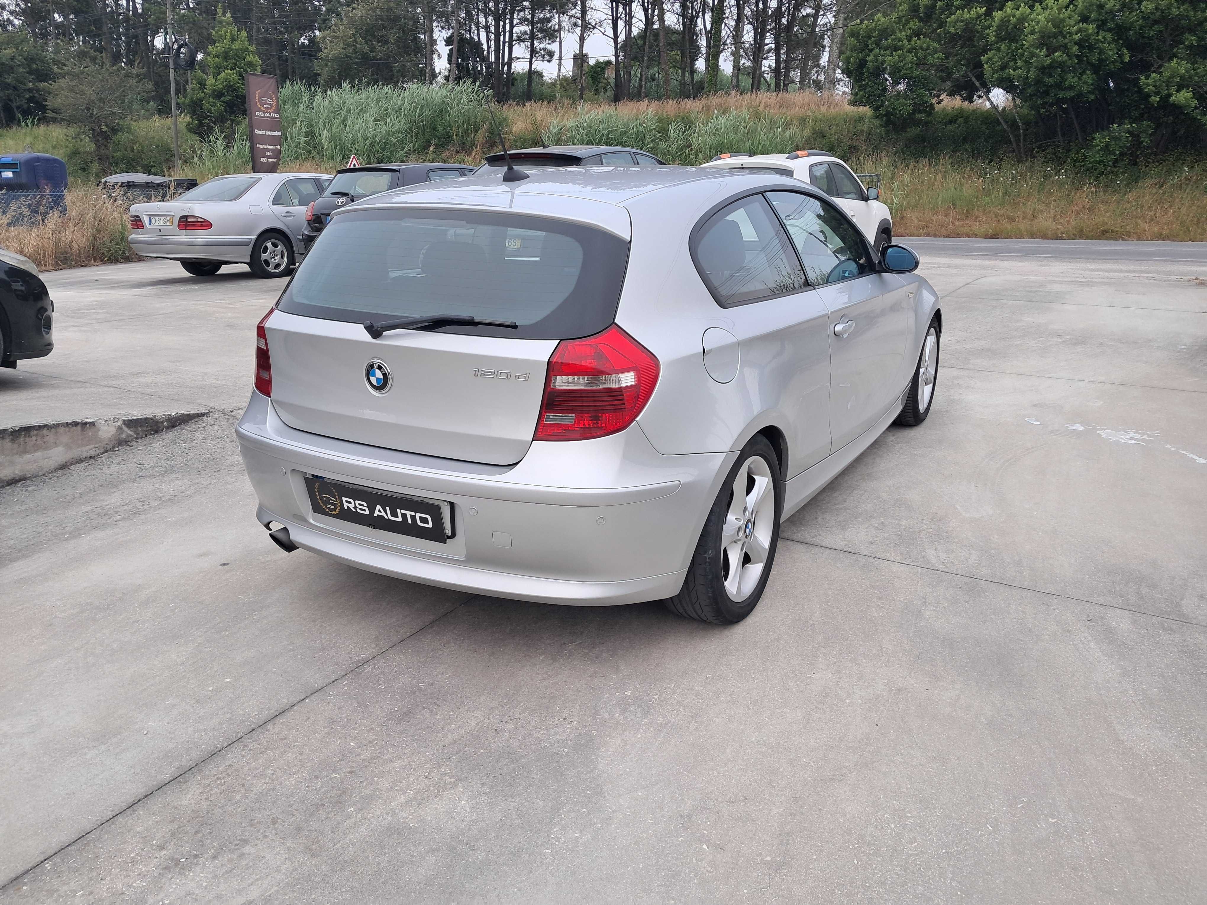 Bmw  120 d  2009