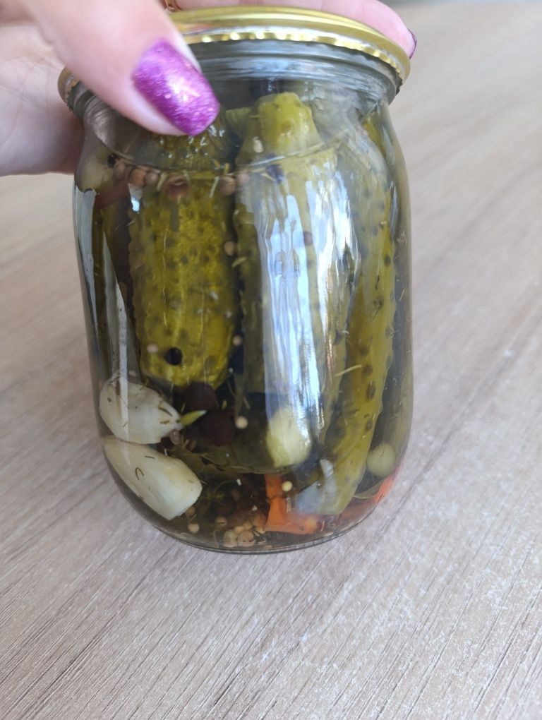Огірки мариновані