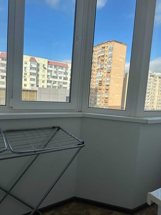 Квартира з АГВ у цегляному будинку. Можна під програми.