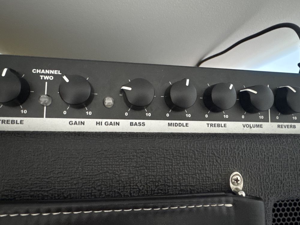 Fender Bassbreaker 30R