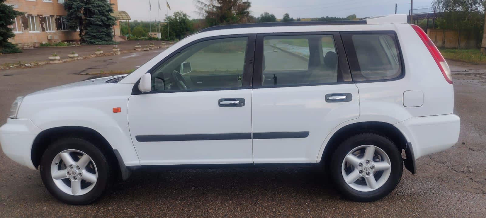 Nissan X-Trail 4x4 2.2d