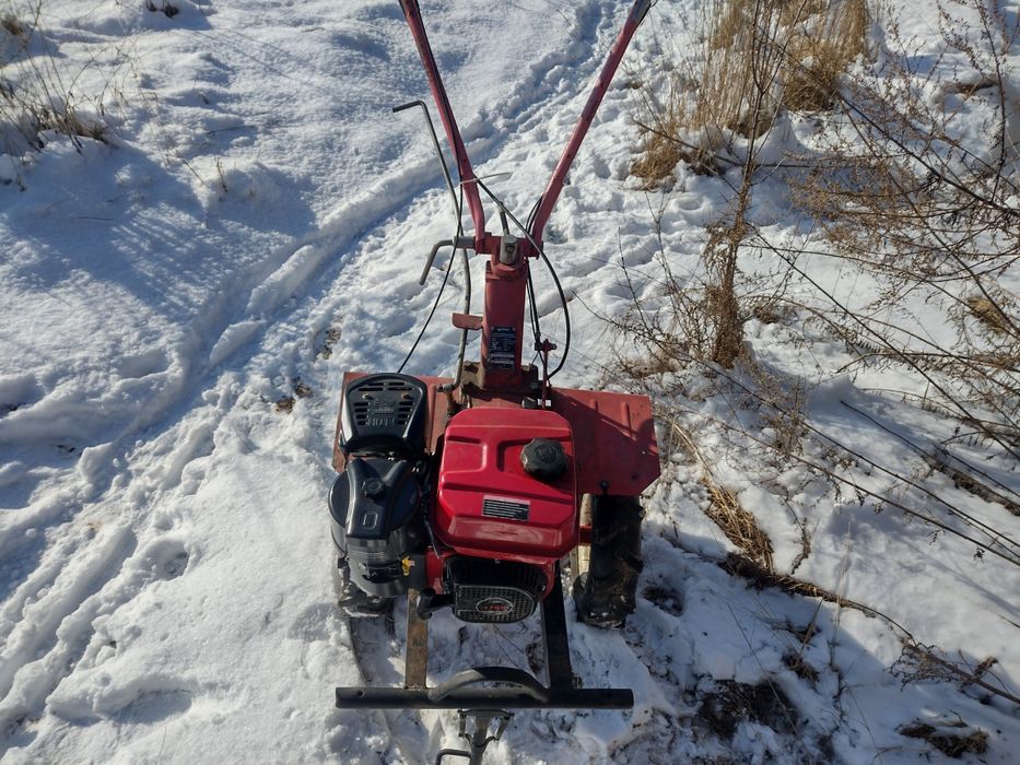 Мотоблок бензиновий мотор новий тільки пройшов обкатку