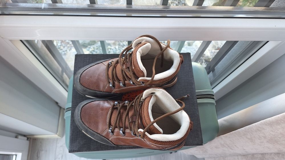 Buty jesienne/ zimowe Iguana 36
