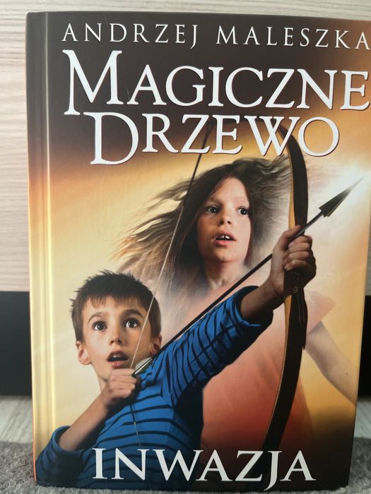Ksiazka z serii Magiczne Drzewo