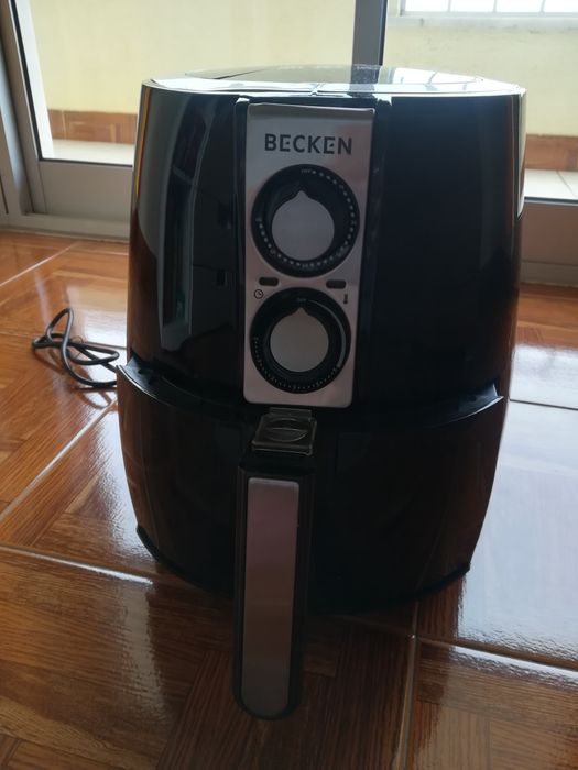 Fritadeira BECKEN BAF2173 (Baixo teor de gordura - 2.5 L) Para peças