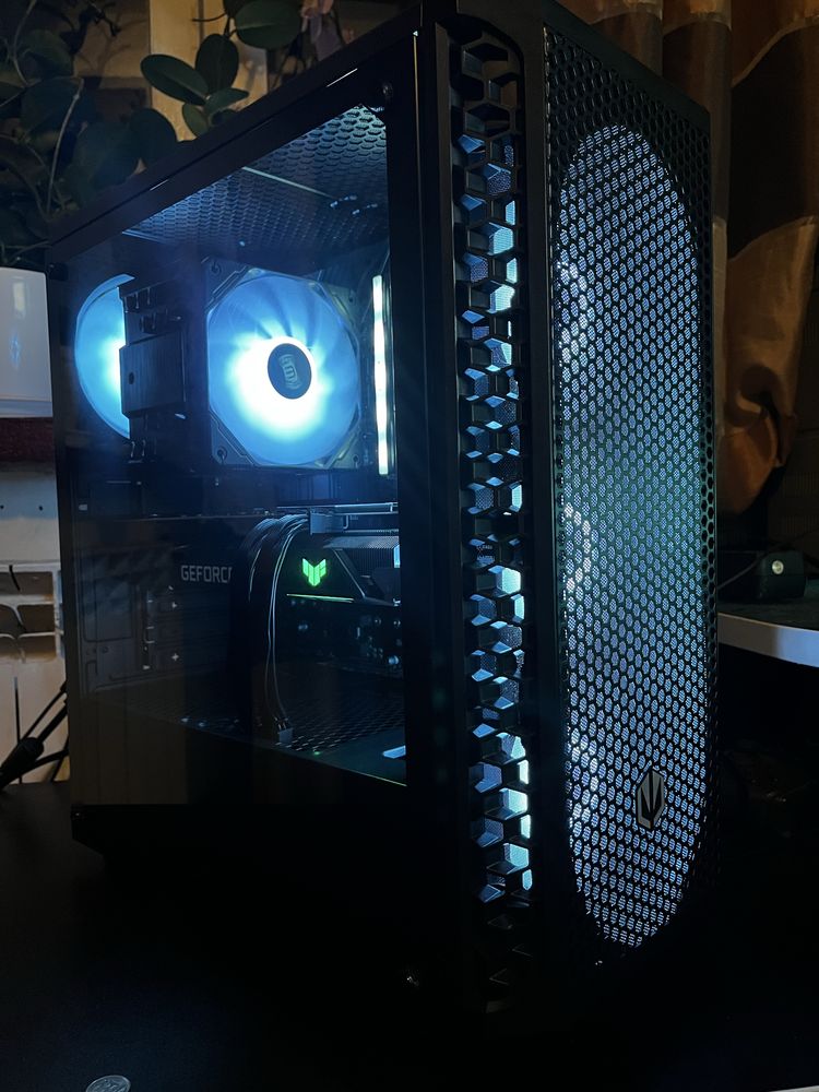 Komputer gamingowy i5 14600k rtx 3070 32 GB RAM M2 1TB