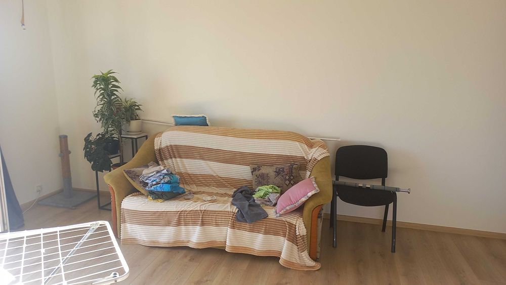 Диван б/у віддам даром