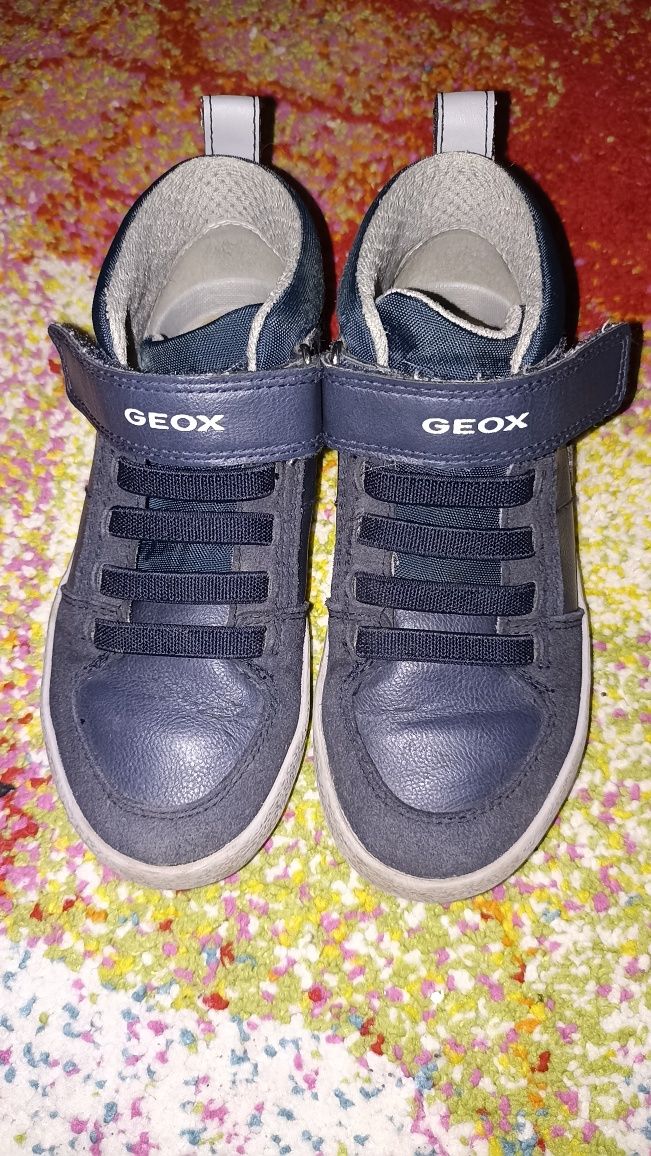 Buty sportowe Geox r. 28 stan bdb