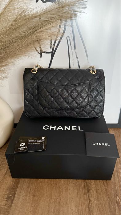 Chanel - nowa, czarna, klasyczna torebka na ramię z metką i pudełkiem
