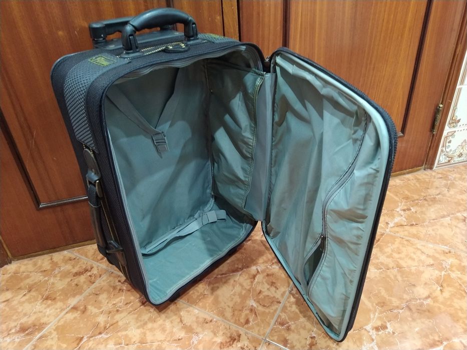 Mala malas de cabine 8 a 10 kg viagem casa quarto apartamento vivenda.