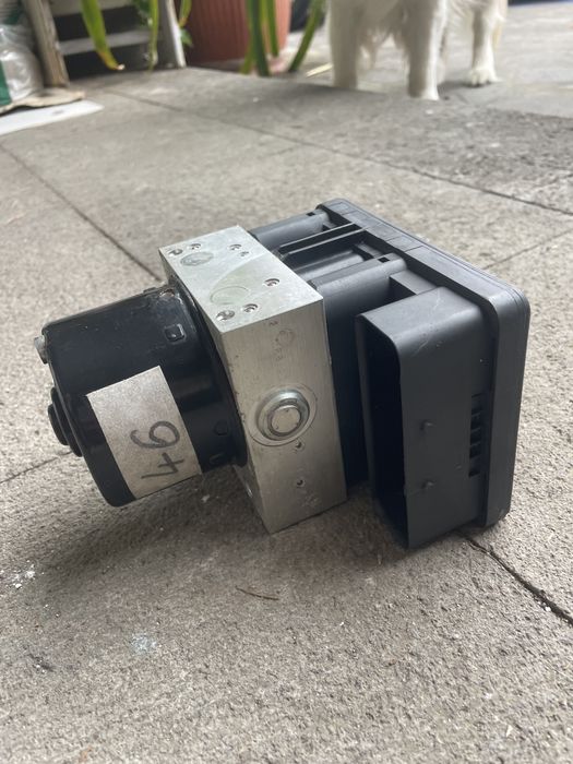 Volvo V50 MW bloco hidraulico ABS 1.6 diesel 81kw 2006