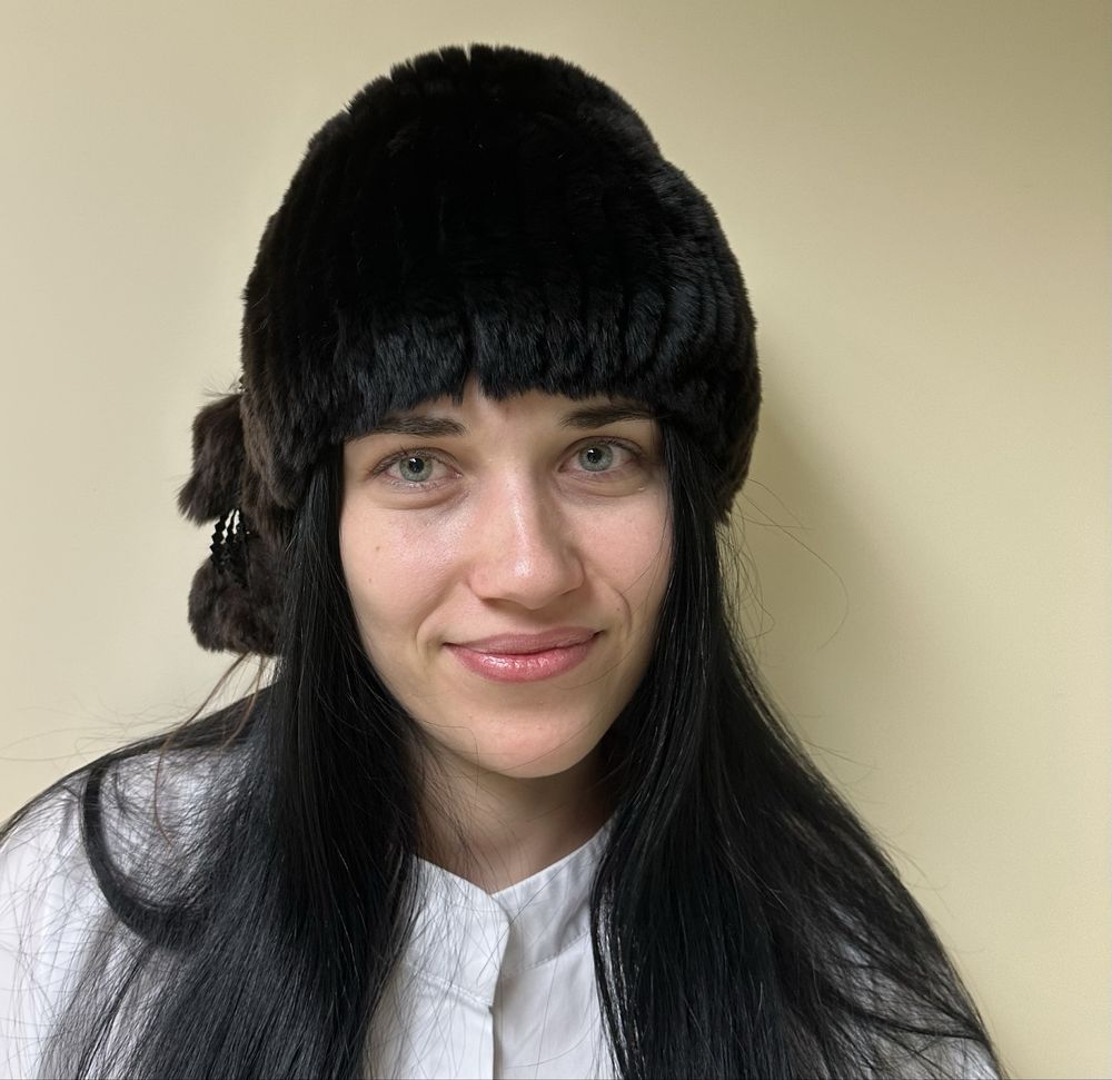Зимові шапки хутро чоловічі та жіночі
