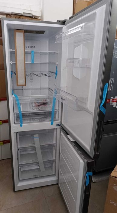 Frigorífico BECKEN BC4322IX No Frost/185cm/323L/Inox (3 anos garantia)