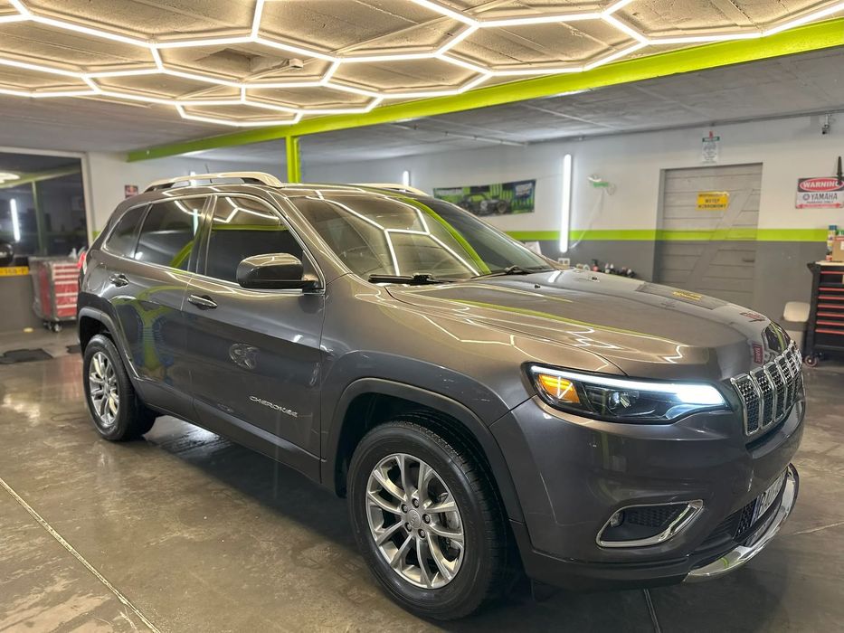 Jeep Cherokee Jeep Cherokee 2.4 LATITUDE PLUS 4x4