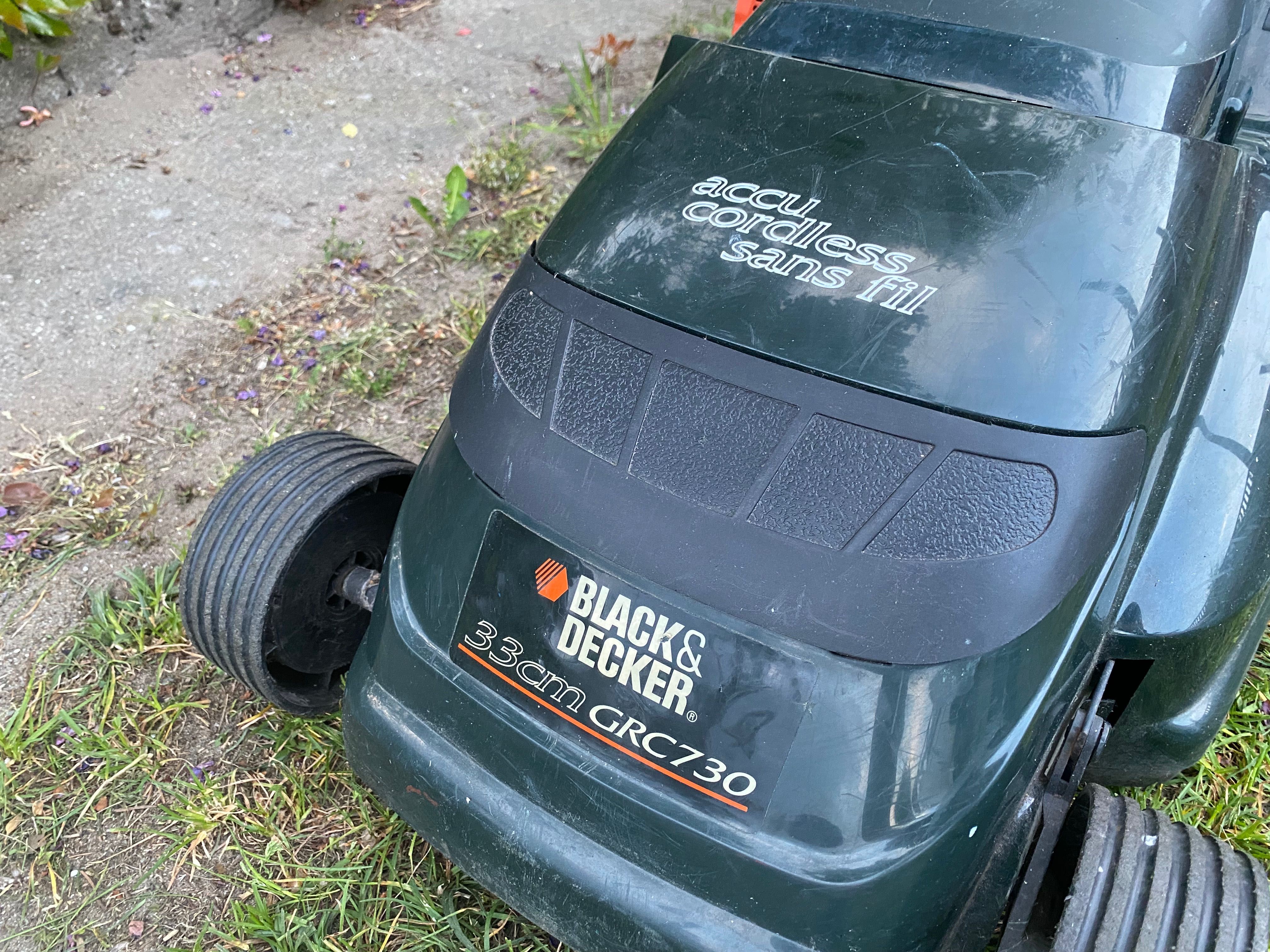 Kosiarka elektryczna - Black & Decker GRC730