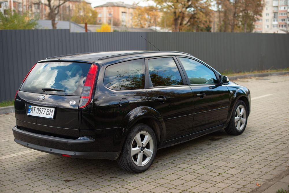 Продам ford focus 2 універсал 1.6л